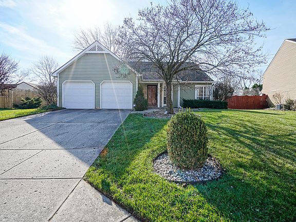 2nd image of 6923 Hardwood Dr