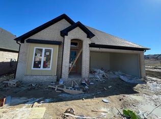 200 Fletcher Ridge Dr, Little Rock, AR 72223