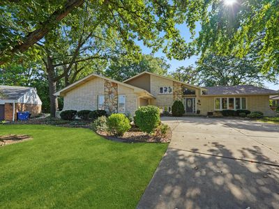 9047 W Oak Crest Ct, Palos Hills, IL, 60465
