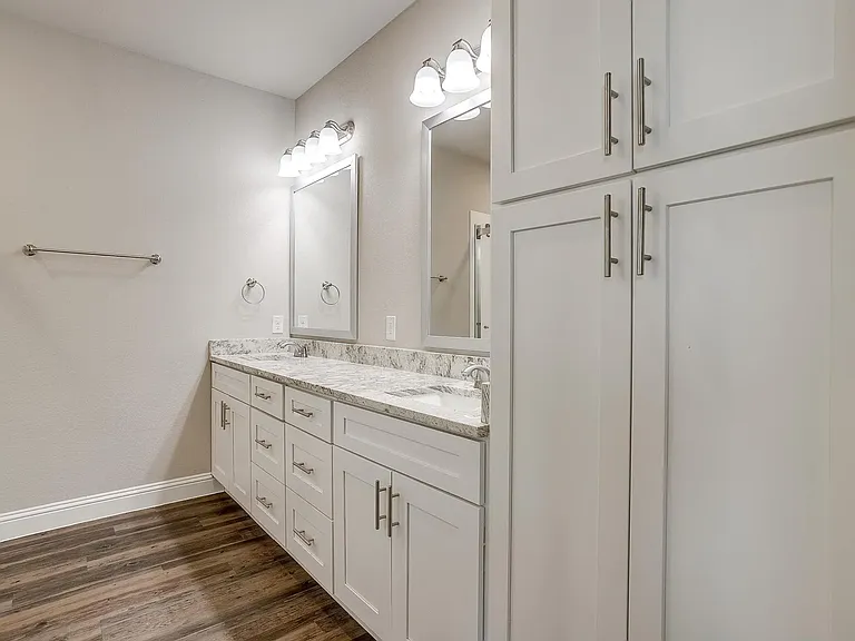 Stone Lake Townhomes — Photo 36