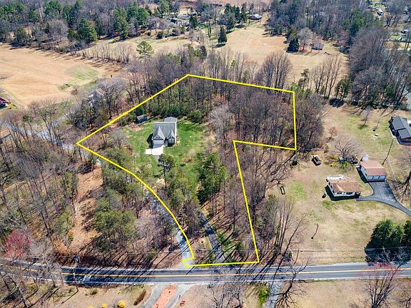 2nd image of 400 Telegraph Rd