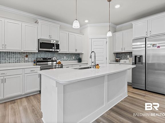 3rd image of 7196 Marble Ct