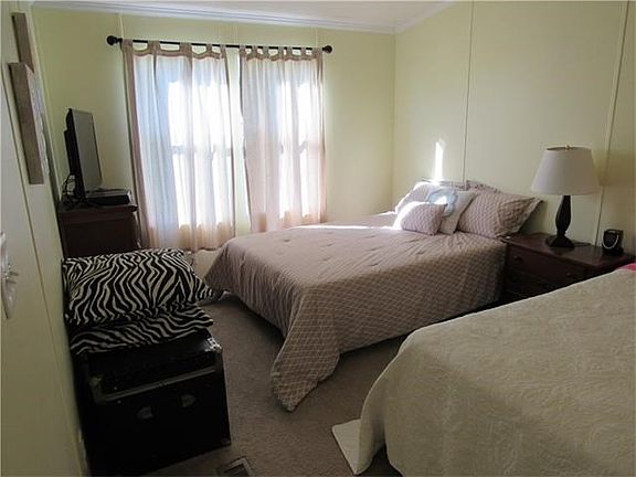 3rd image of 500 Texas Oak Dr
