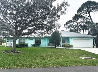 8216 SE Palm St, Hobe Sound, FL 33455