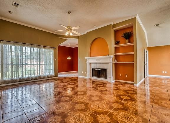 5th image of 2116 Valley Falls Ave