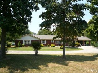 231 Shady Ln, Bean Station, TN 37708