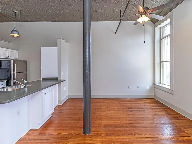 215F Nash St SE — Photo 4