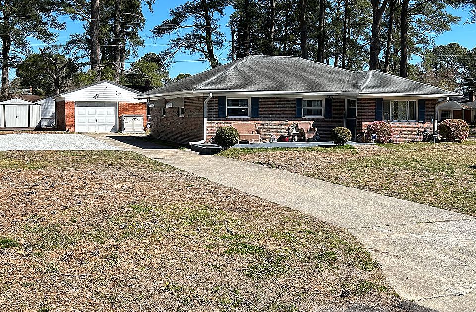 1st image of 4700 Clintwood Dr