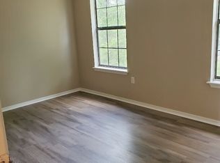 725 N Beverly Ln #725, Rogers, AR 72756