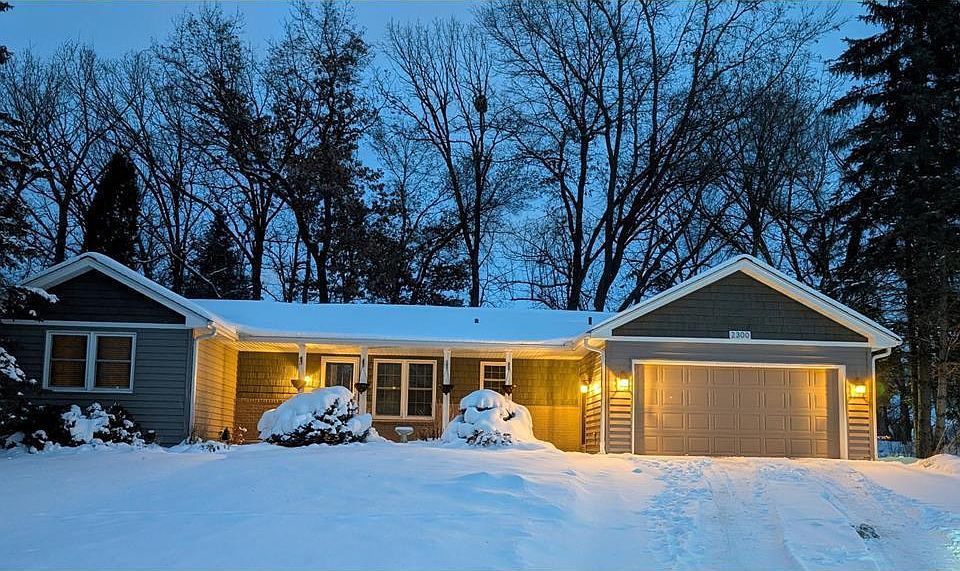 1st image of 2300 Dahl Ct E