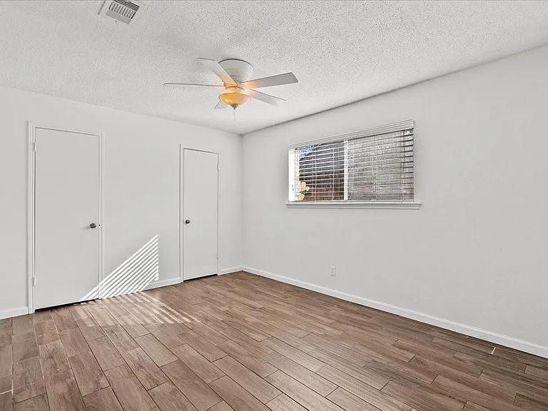 3705 Misty Cove Ct — Photo 22