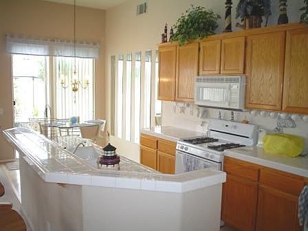 2nd image of 13716 Basswood Dr