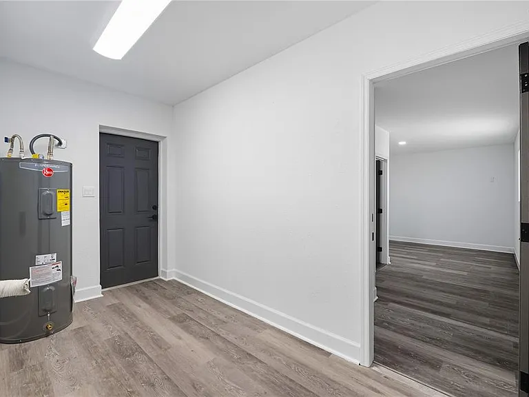 2491 Coronado Way — Photo 9