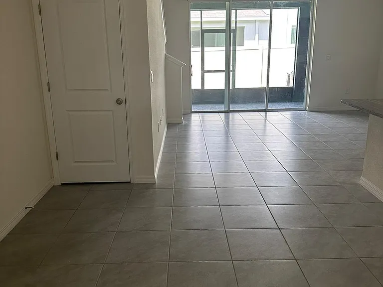 2925 Peony Prairie Ln — Photo 14