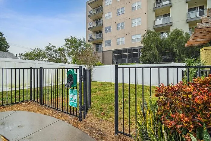 5306 Santa Rosa Ct #341 — Photo 19
