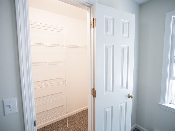 Walk in closet