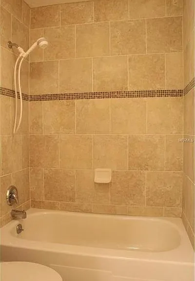 534 Orange Dr — Photo 4