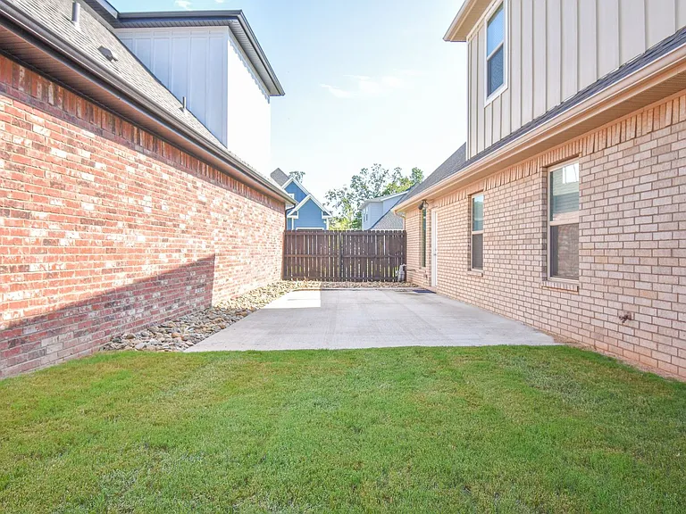 3446 W Pinot Ln — Photo 30