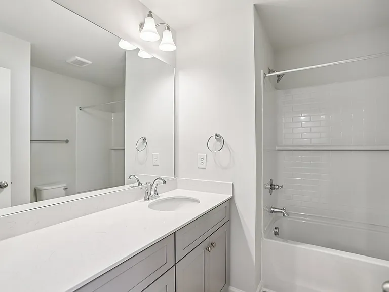 Quinn Residences at Pates Creek — Photo 49