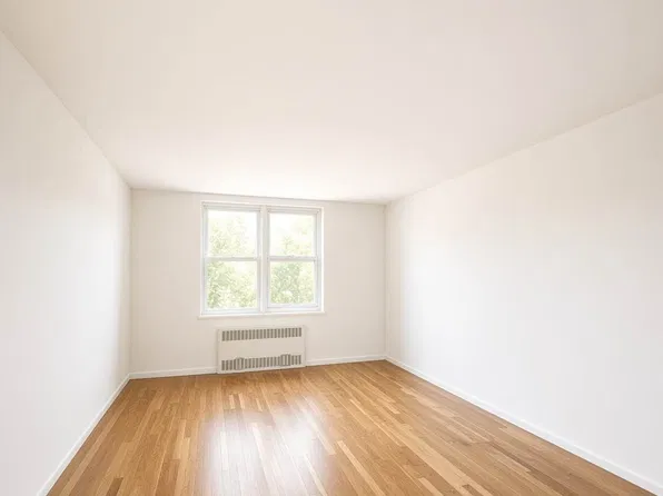 55-05 Woodside Avenue image 1 of 8