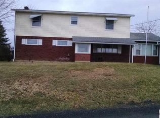121 Juniata View Dr, Mifflintown, PA 17059