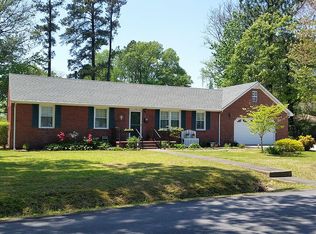 305 Parry Rd, Virginia Beach, VA 23462