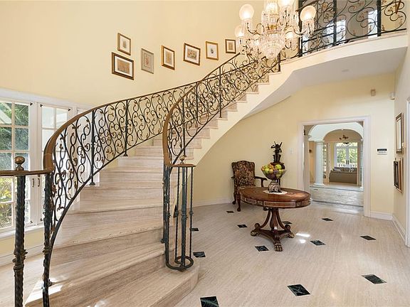 4th image of 513 Tintillo