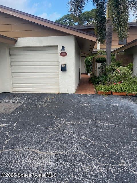 1st image of 123 Kristi Dr