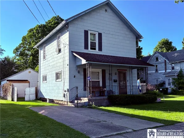 113 E James St, Falconer, NY 14733
