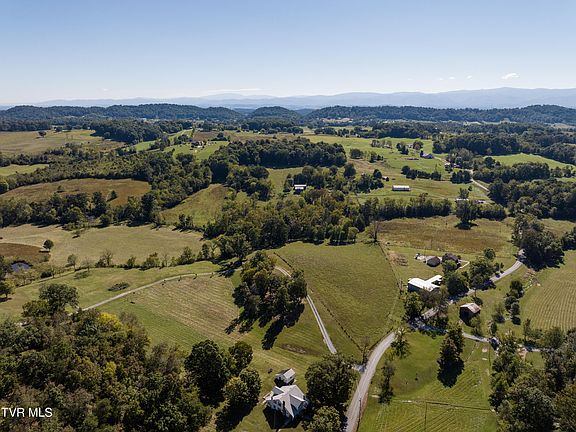 4th image of Afton Rd