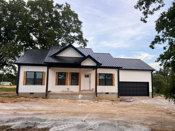 563 Heltsley Rd, Elkton, KY 42256