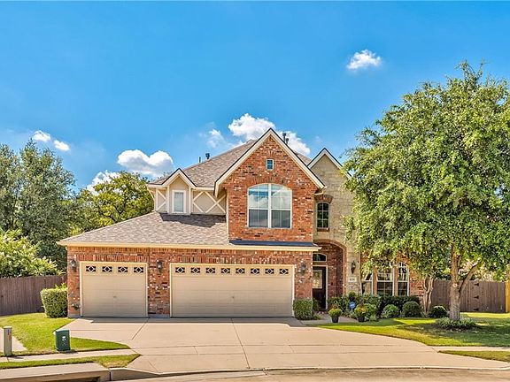 2nd image of 620 Lake Point Dr