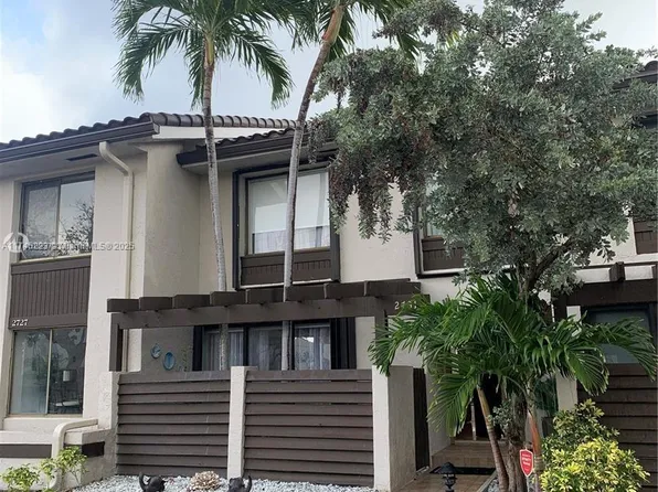 (undisclosed Address), North Miami Beach, FL 33160