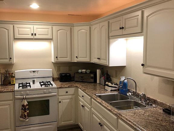 3rd image of 4012 Buckeye Way Unit A