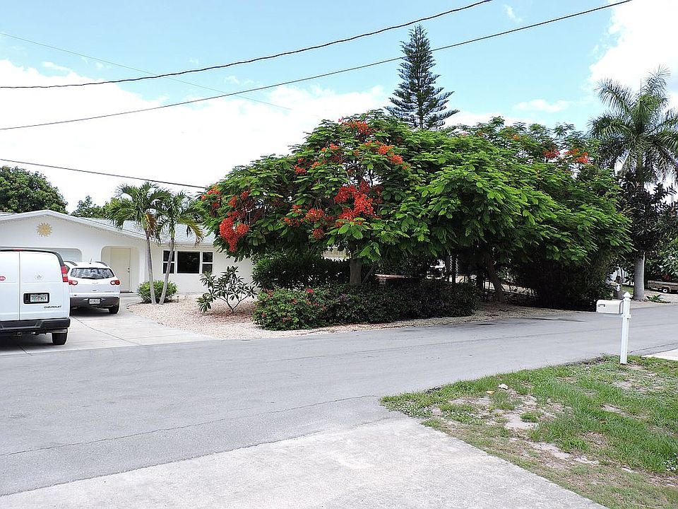2nd image of 3011 Bracci Dr