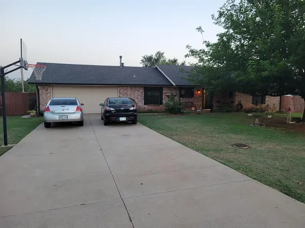 1006 Harrison Ave NW, Piedmont, OK 73078