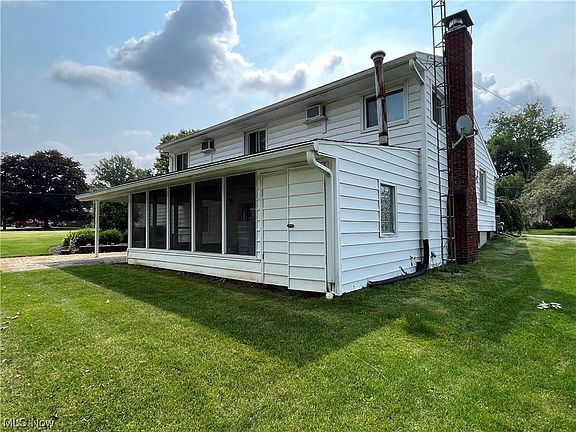 4th image of 224 Stanton Dr