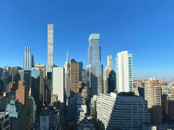 303 East 57th Street image 12 of 12