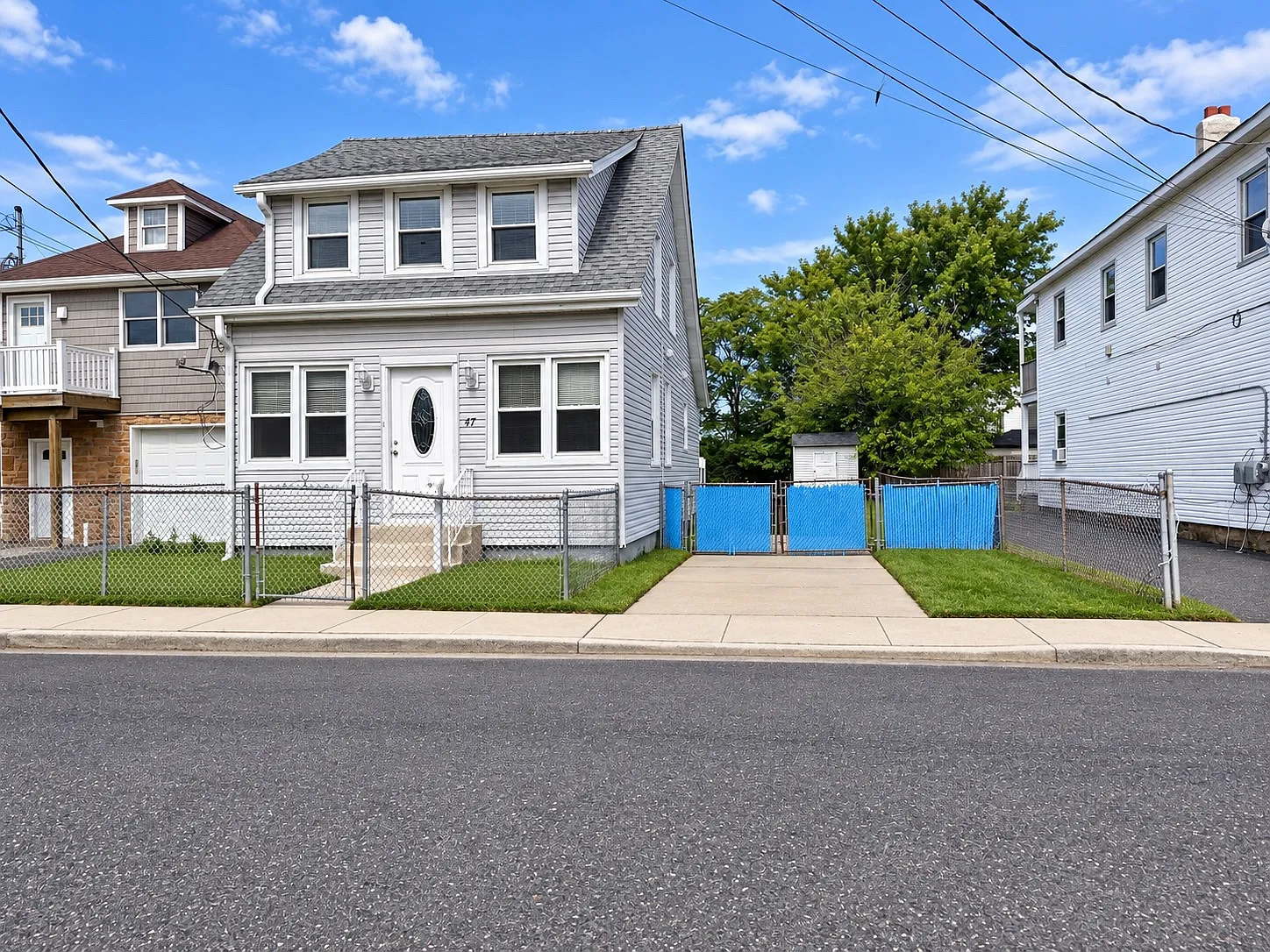 4 bed, 1400 sqft, $3,500 — Photo 2