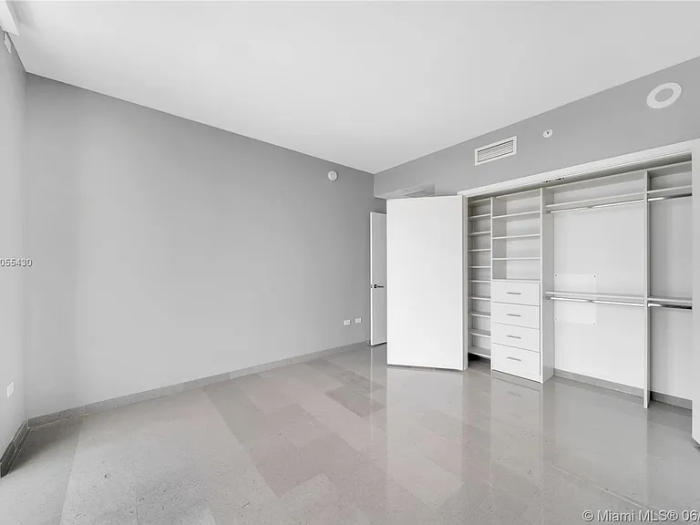 2903-68 SE 6th St #2903 — Photo 11