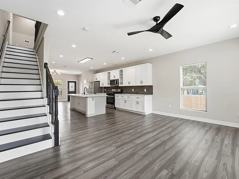 2336 Charles Rd #A — Photo 15