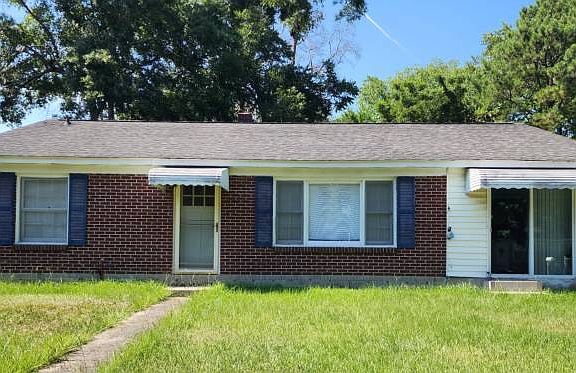 3rd image of 1518 Greenbay Dr