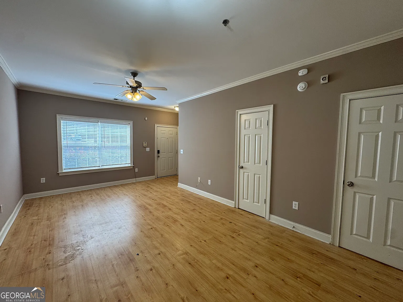 2 bed, 2.5 bath, 1184 sqft, $1,575 — Photo 4