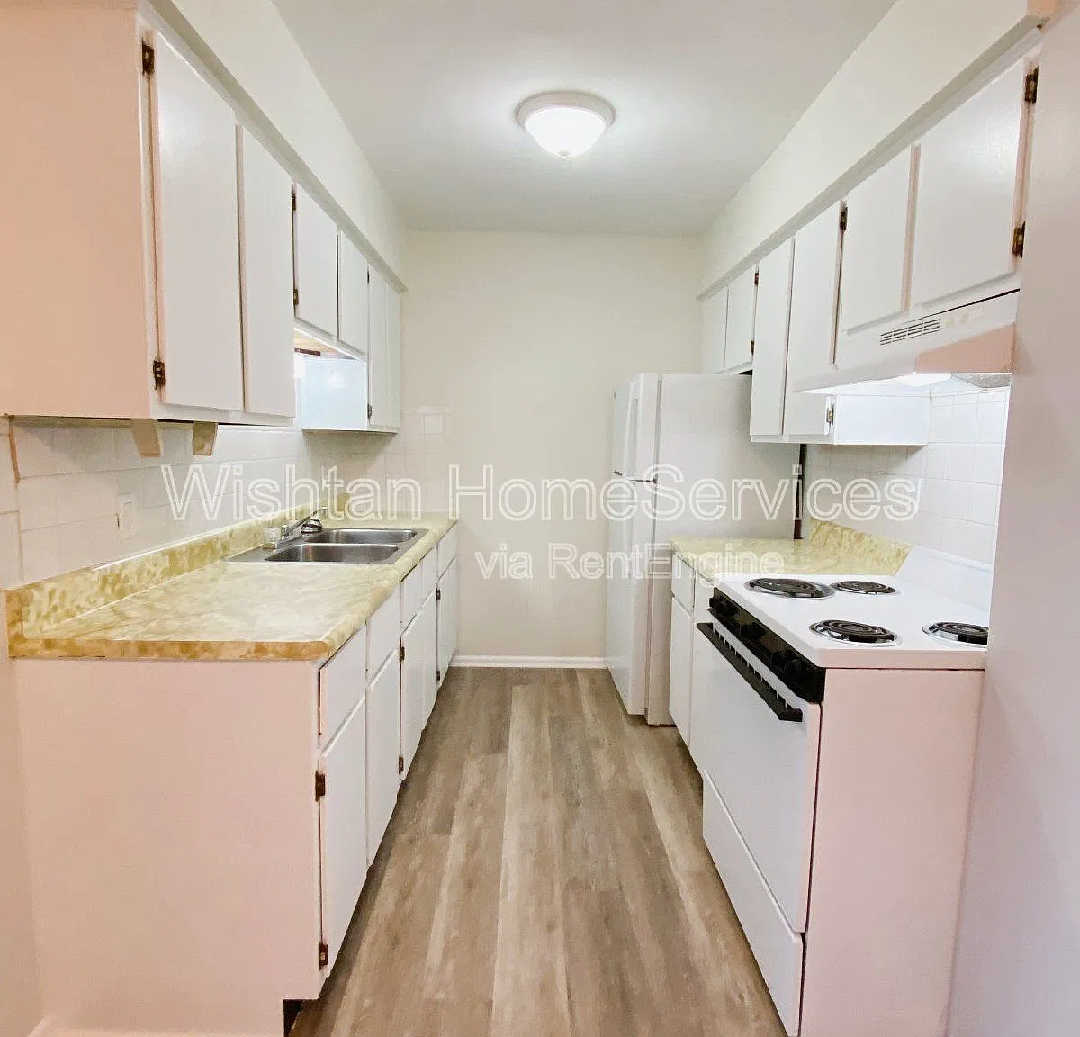 203 Charleston Blvd — Photo 3