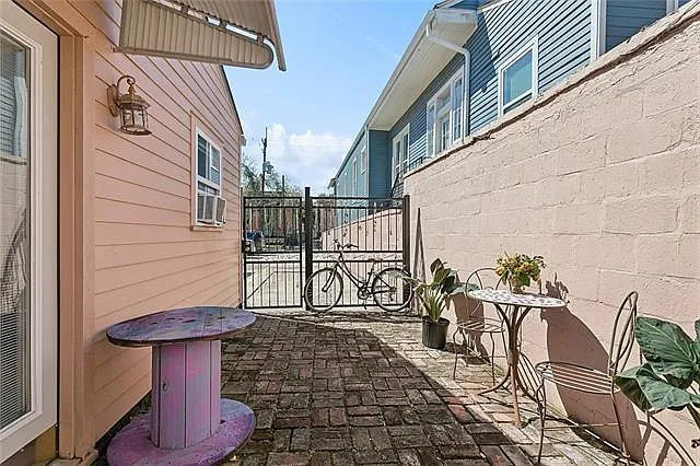 1431 Saint Andrew St #H — Photo 1