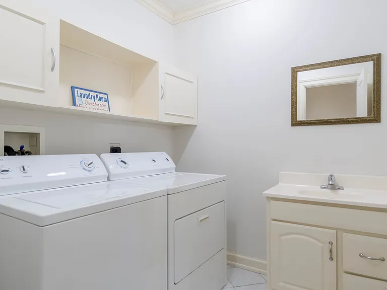 22 Union St #1 — Photo 15