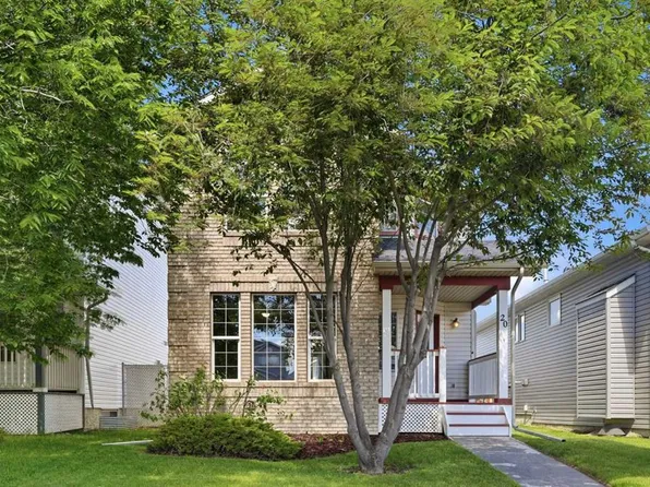 20 S Coventry Way NE, Calgary, AB T3K 5H3