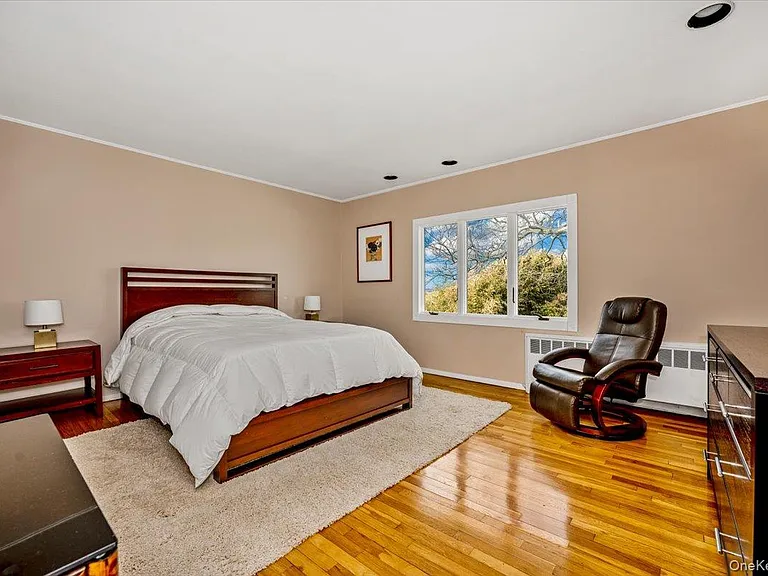 821 Channel Rd — Photo 7