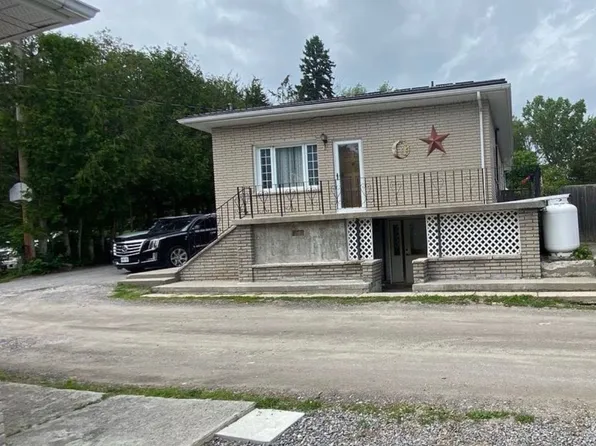 109 Catherine St, Quinte West, ON K8V 5K9