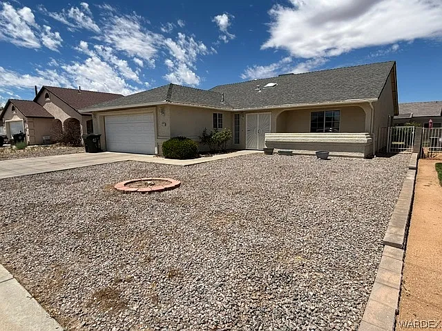 3773 N Irving St — Photo 2
